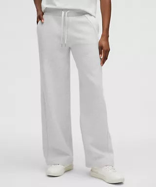 Scuba Mid-Rise Wide-Leg Pant *Regular