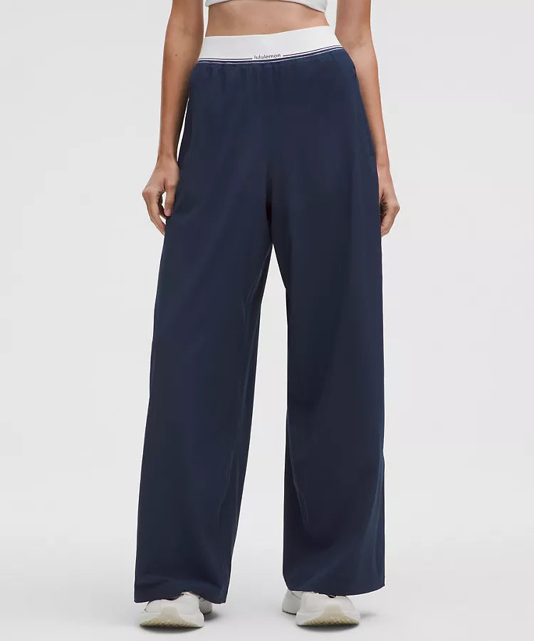 Swift High-Rise Wide-Leg Pant *Logo Waistband