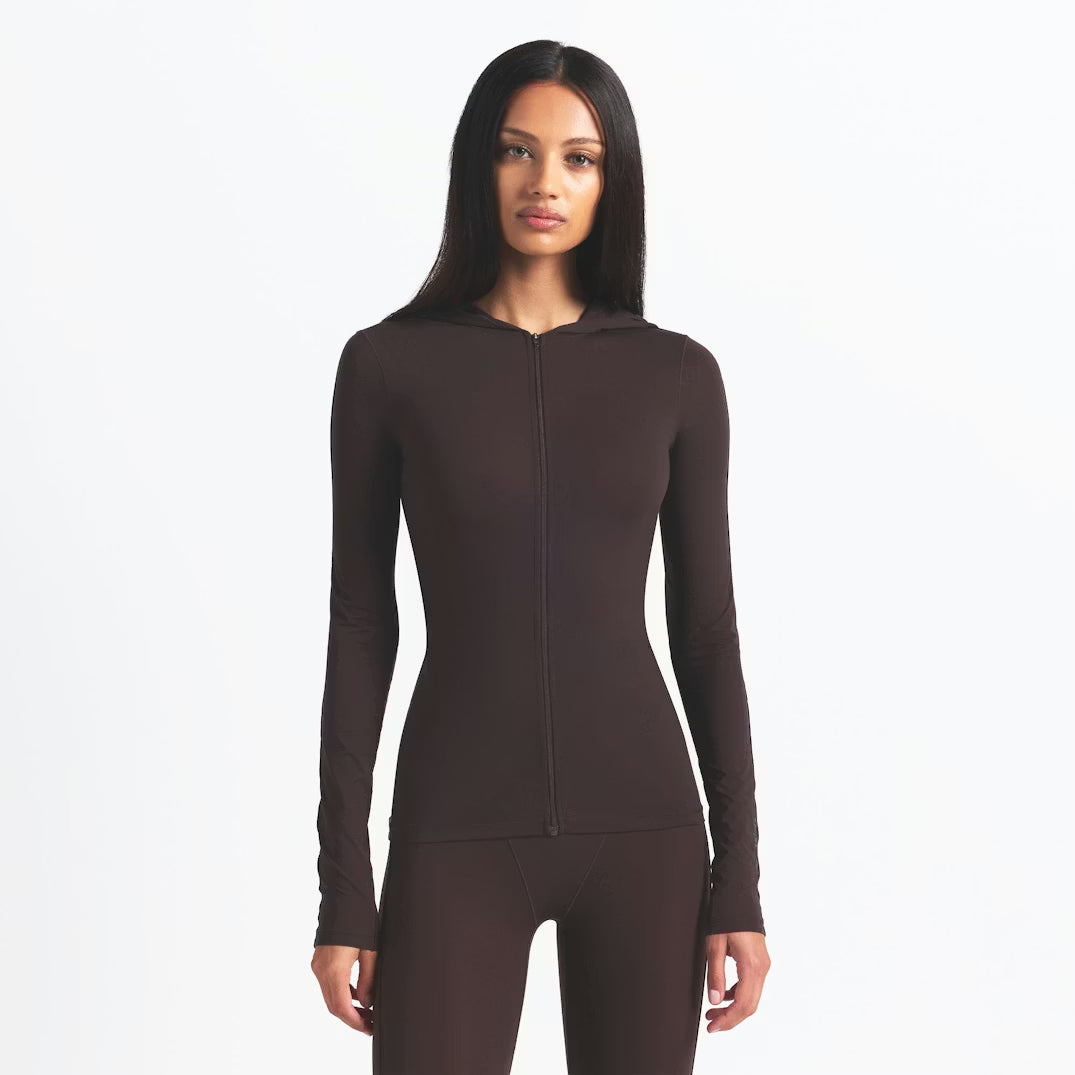 weigttless zip up hoddie