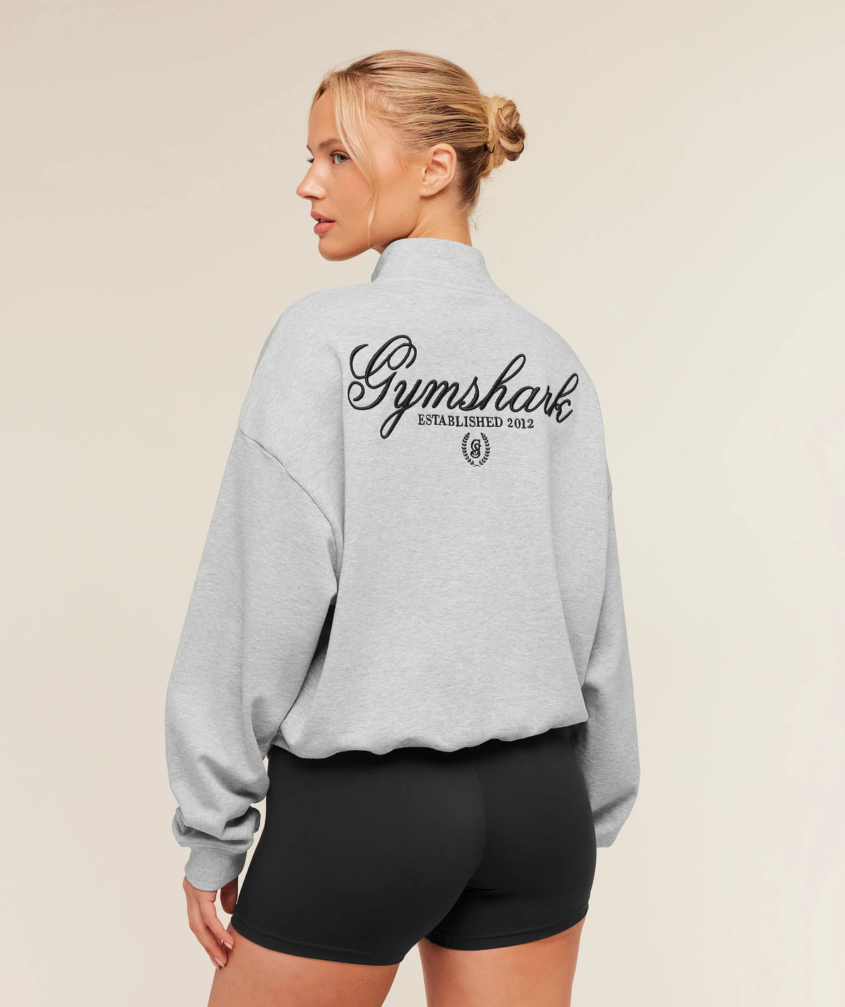 Set tres Piezas Script Embroidery Oversized Zip Through