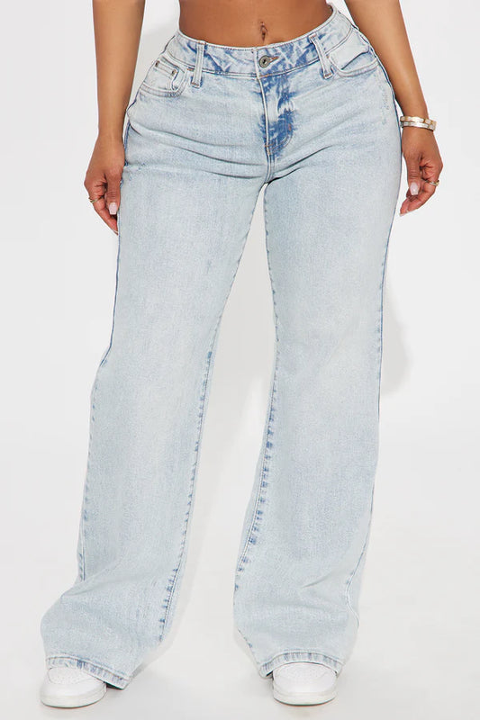 Mellow Moments Low Rise Wide Leg Jeans