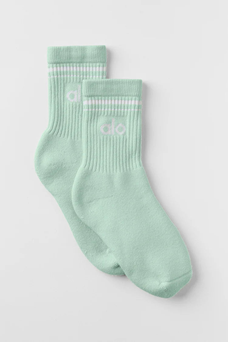 Unisex Half-Crew Throwback Sock