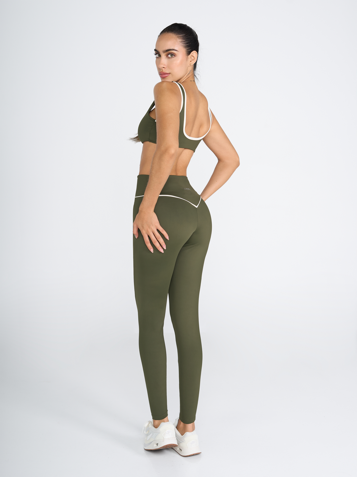Set Halo