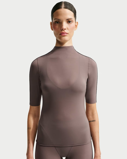 Shirt Weightless