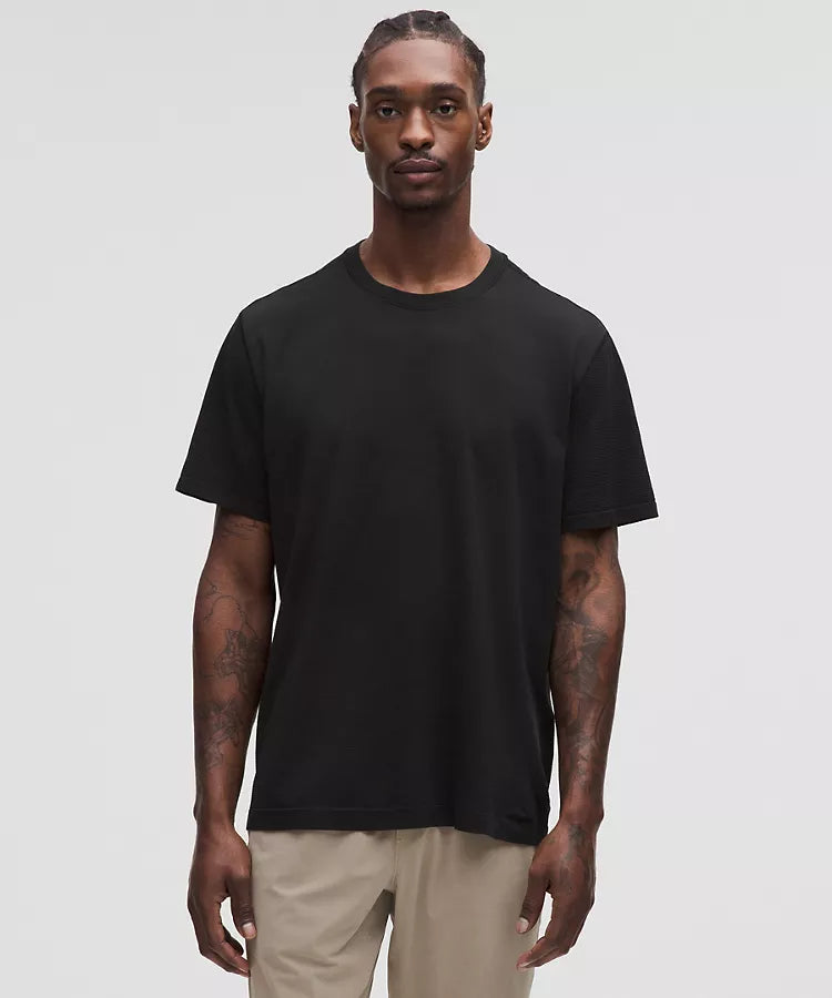 Metal Vent Tech Relaxed-Fit Short-Sleeve Shirt
