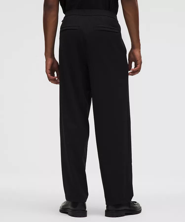 Men's Daydrift Relaxed-Fit Pleated Trouser *Regular