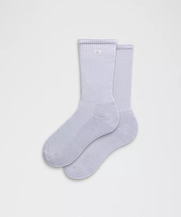 Unisex Daily Essential Crew Socks