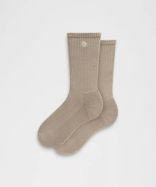 Unisex Daily Essential Crew Socks