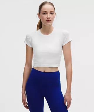 Swiftly Tech Cropped Short-Sleeve Shirt 2.0