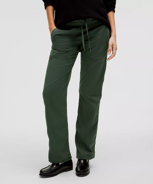 Dance Studio Mid-Rise Pant Regular