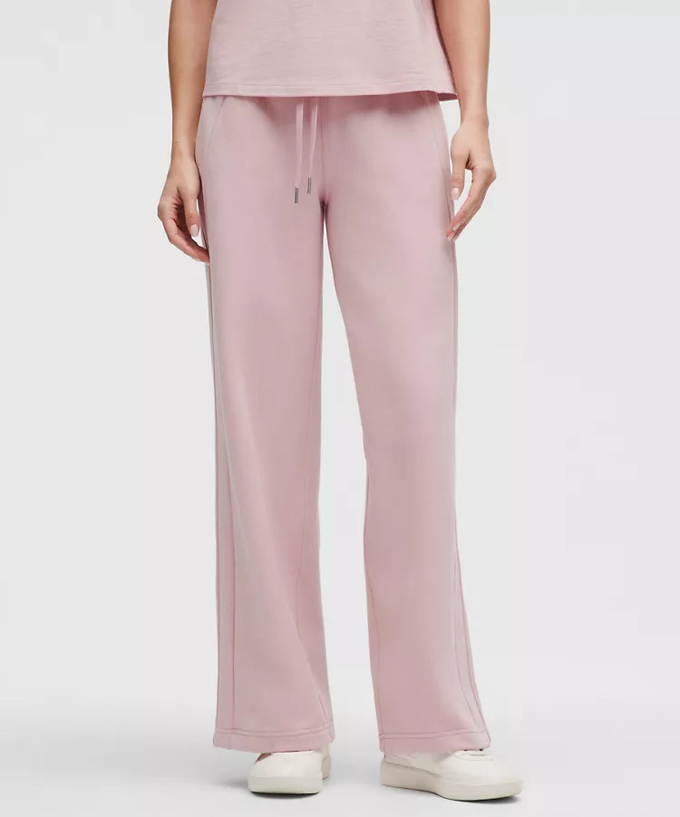 Scuba Mid-Rise Wide-Leg Pant *Regular