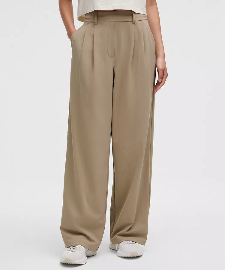 Daydrift High-Rise Wide-Leg Trouser *Short