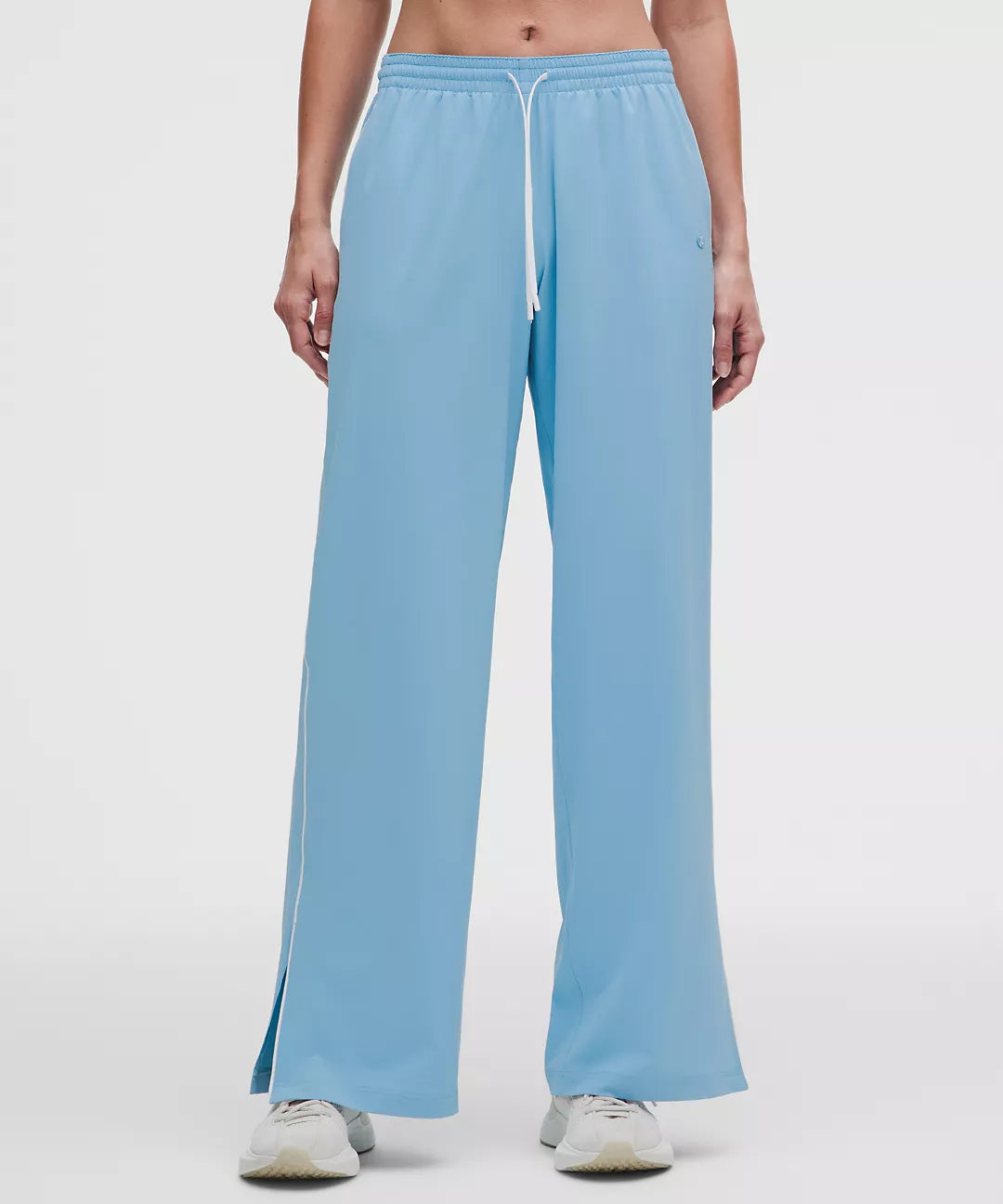 Court Rival Wide-Leg Track Pant *Regular