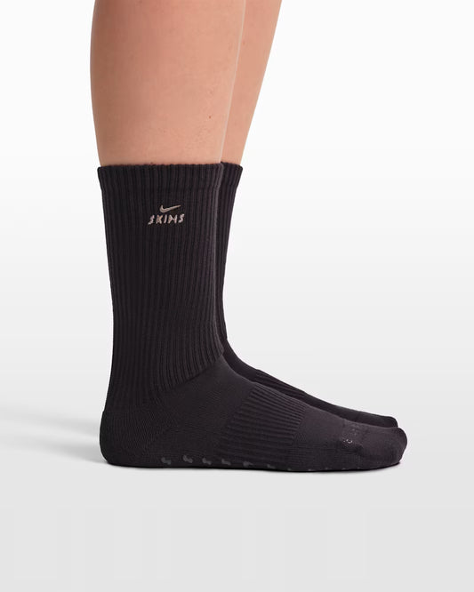 Women's Dri-FIT Pilates Grip Crew Socks