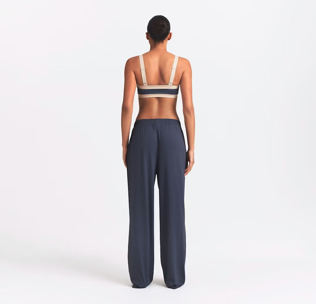 Airy Wide Leg Pant