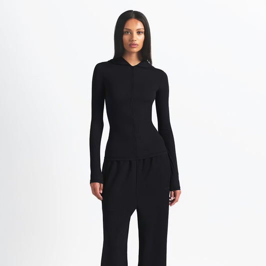 weigttless zip up hoddie