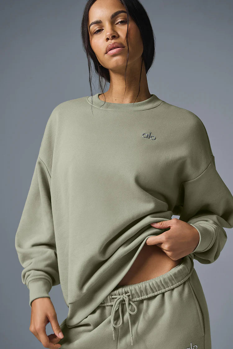 Accolade Crew Neck Pullover