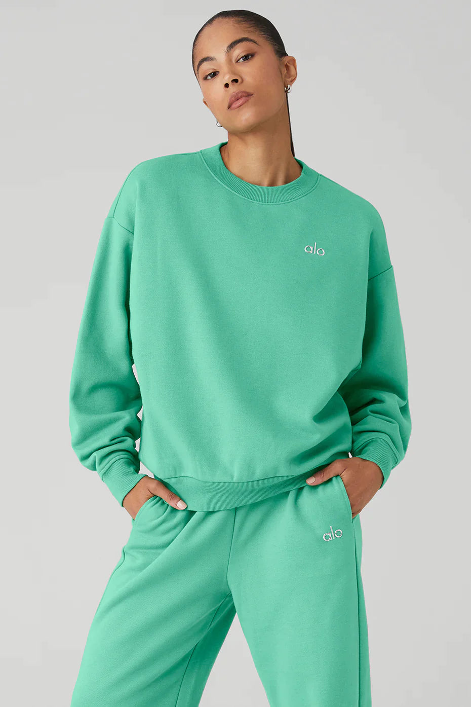 Accolade Crew Neck Pullover