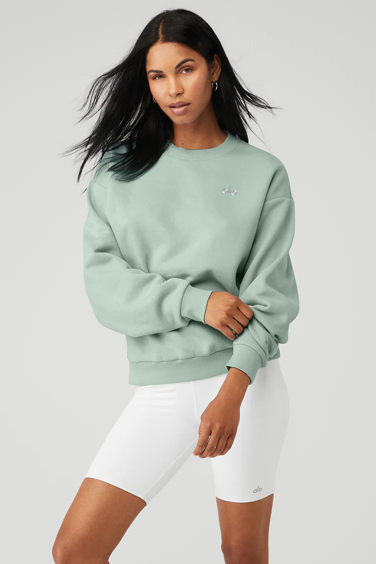 Accolade Crew Neck Pullover