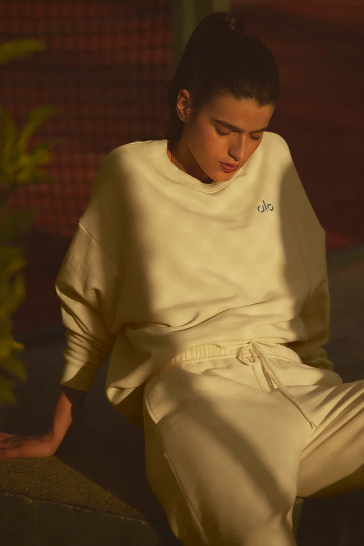 Accolade Crew Neck Pullover