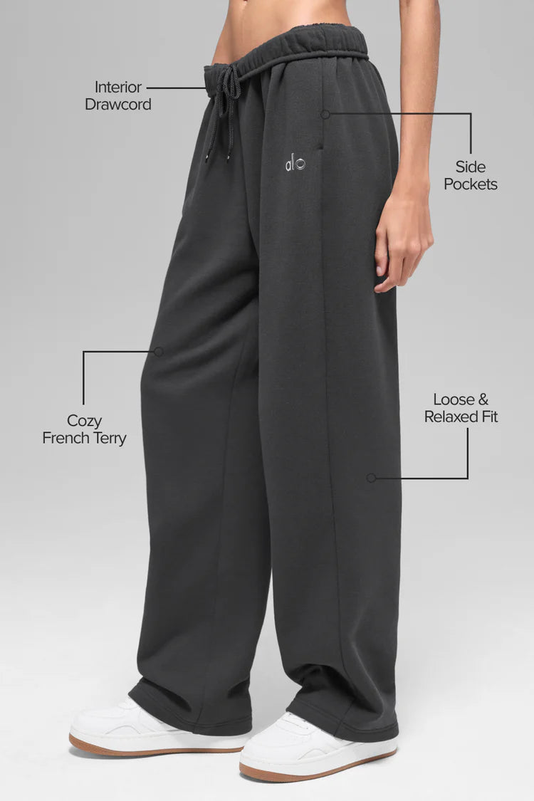 Accolade Straight Leg Sweatpant