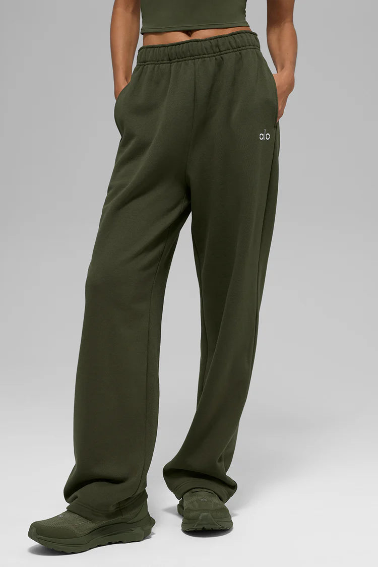 Accolade Straight Leg Sweatpant