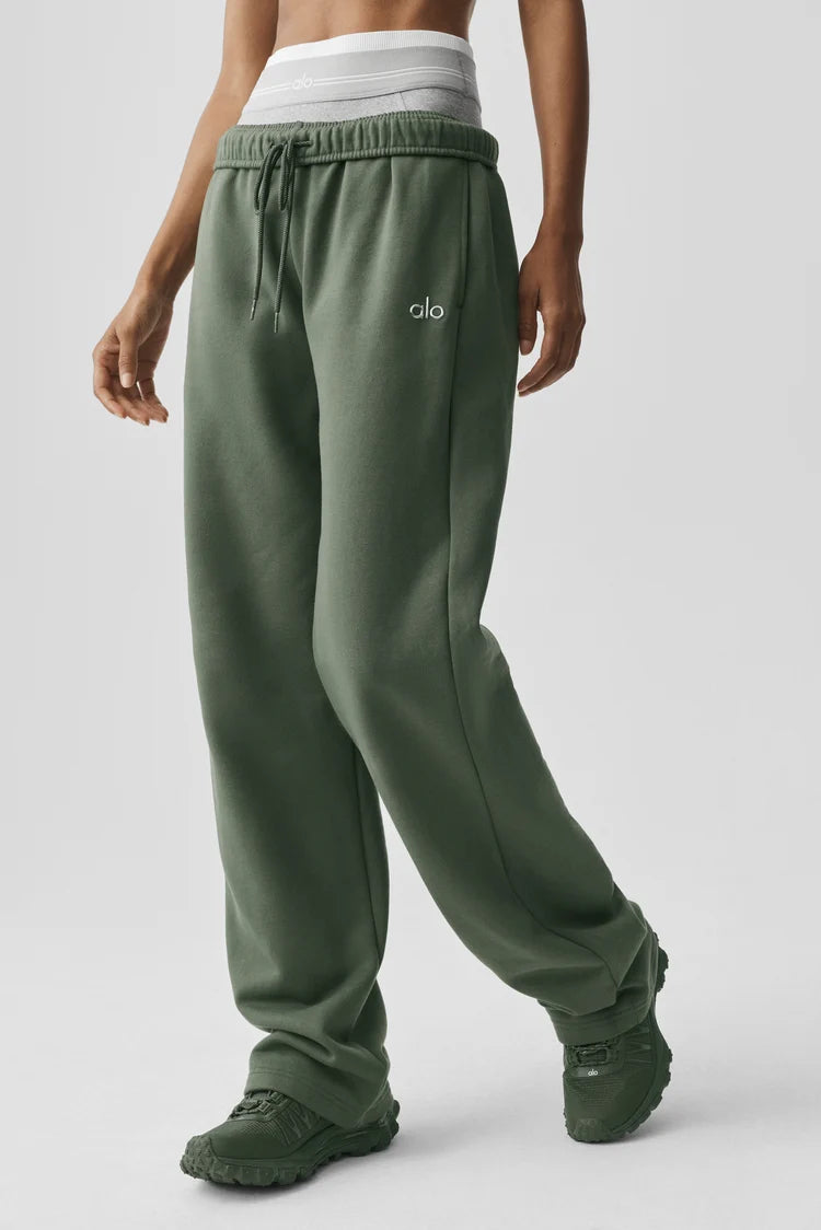 Accolade Straight Leg Sweatpant
