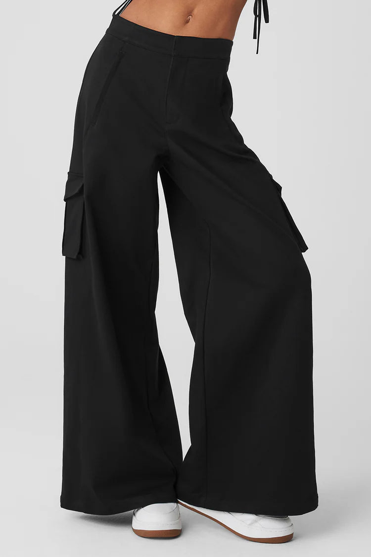High-Waist Show Off Cargo Wide Leg Trouser (Long)