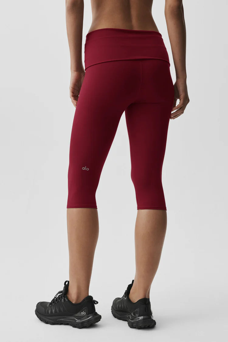 ALO Softsculpt Low-Rise Foldover Capri
