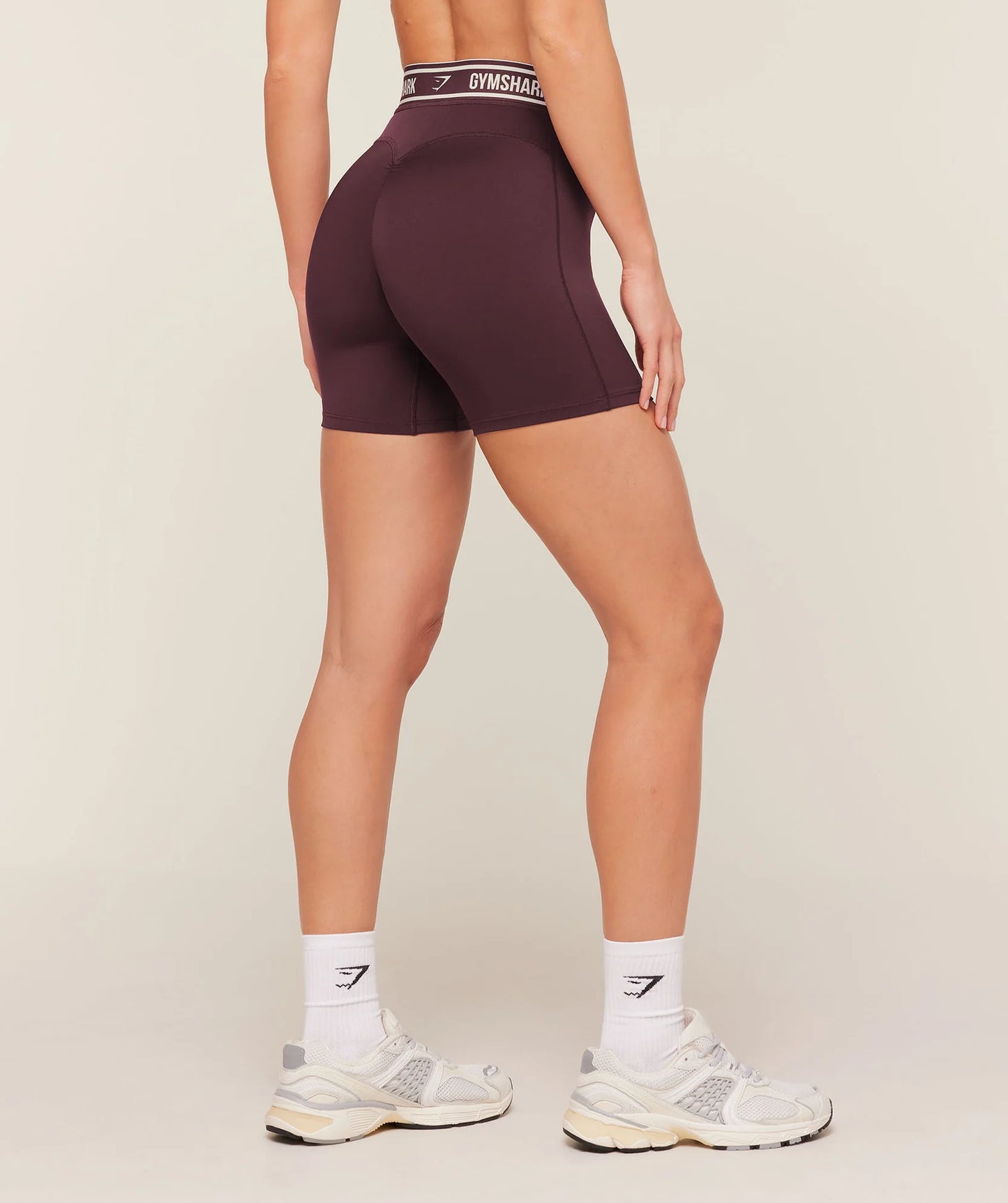 Waistband Logo Shorts Regular