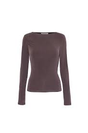 Performance fitted long sleeve