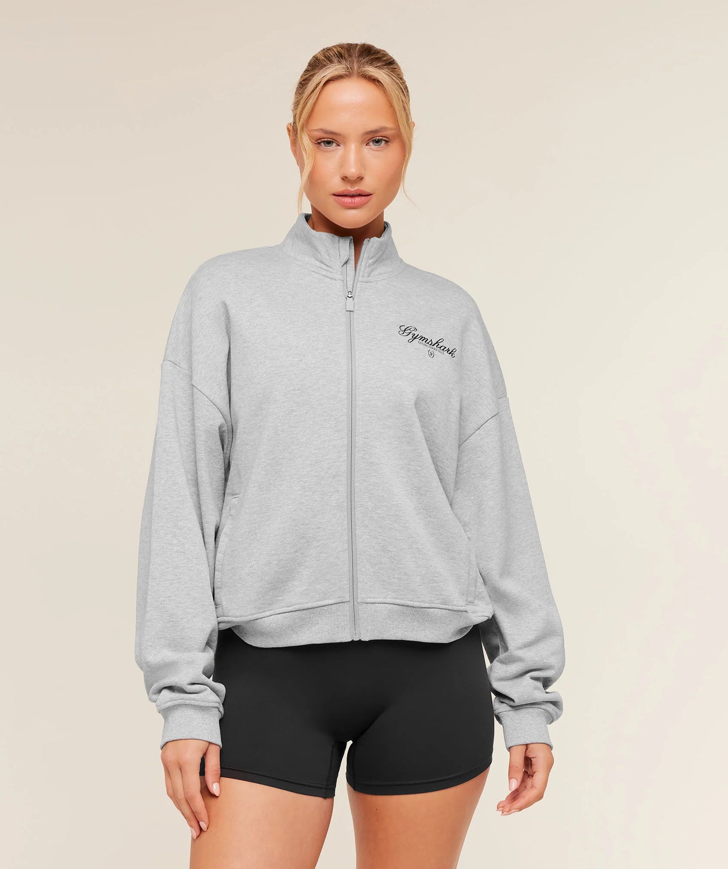 Set tres Piezas Script Embroidery Oversized Zip Through