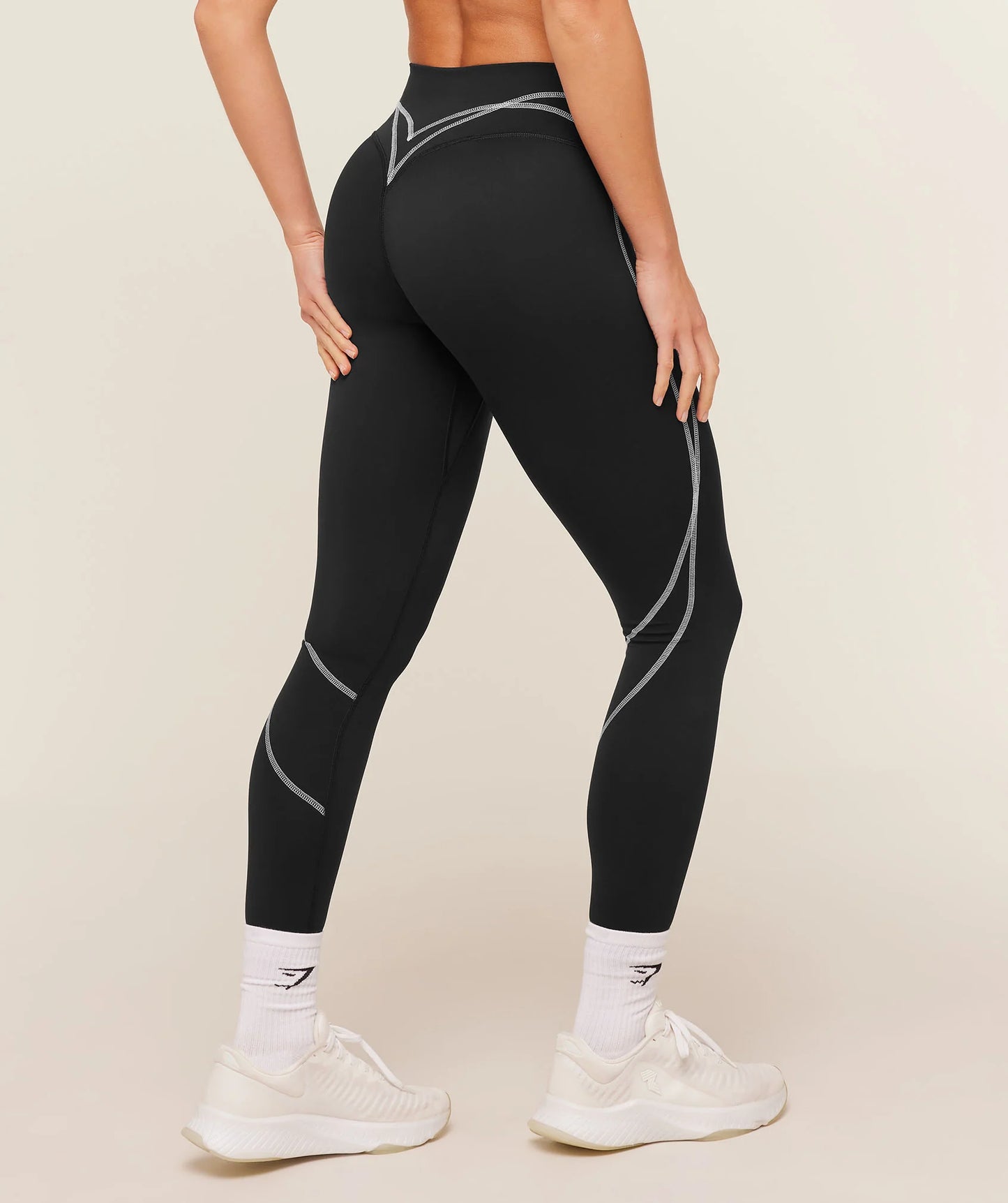 Set Volt Light Support Sports Bra