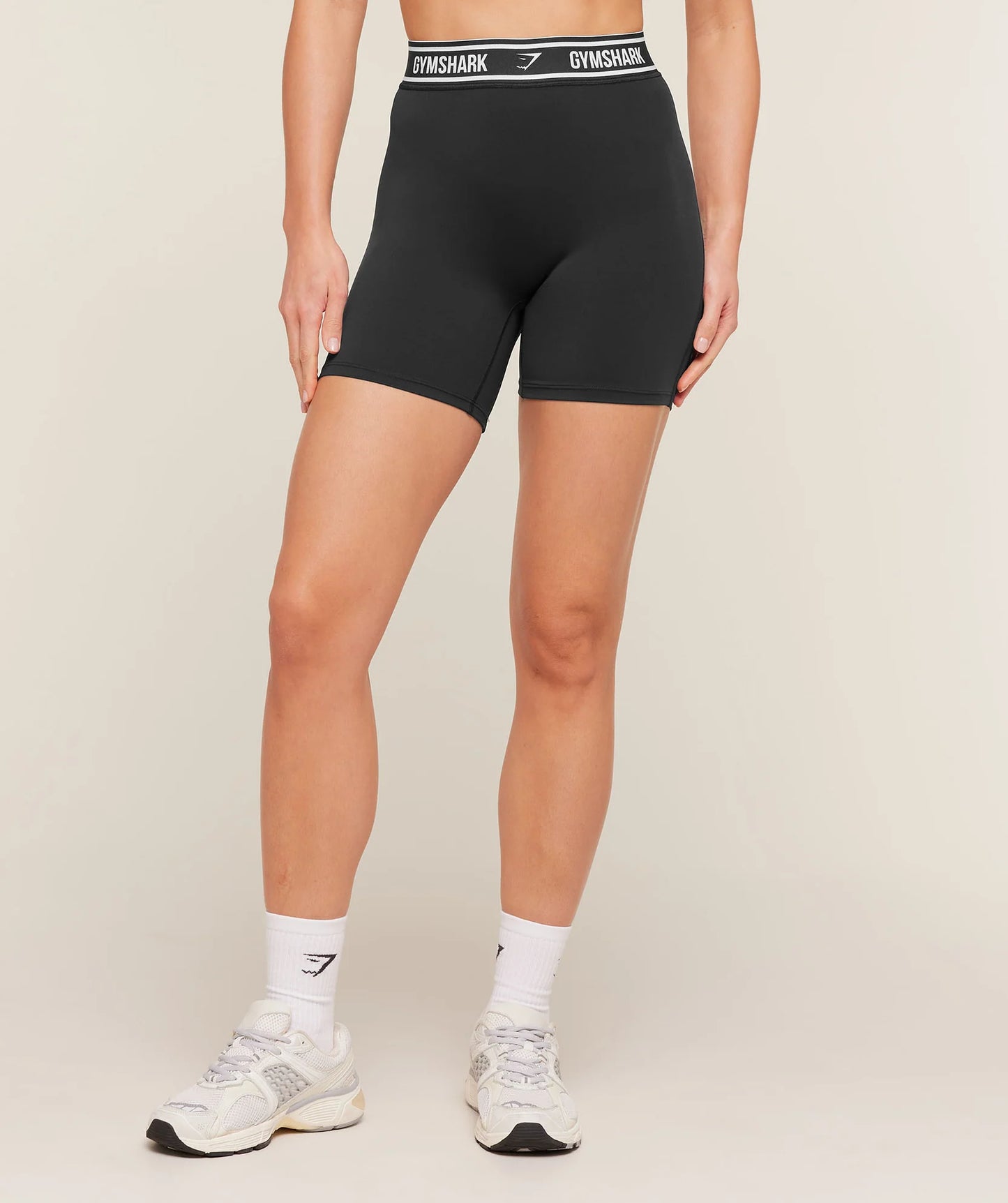 Waistband Logo Shorts Regular